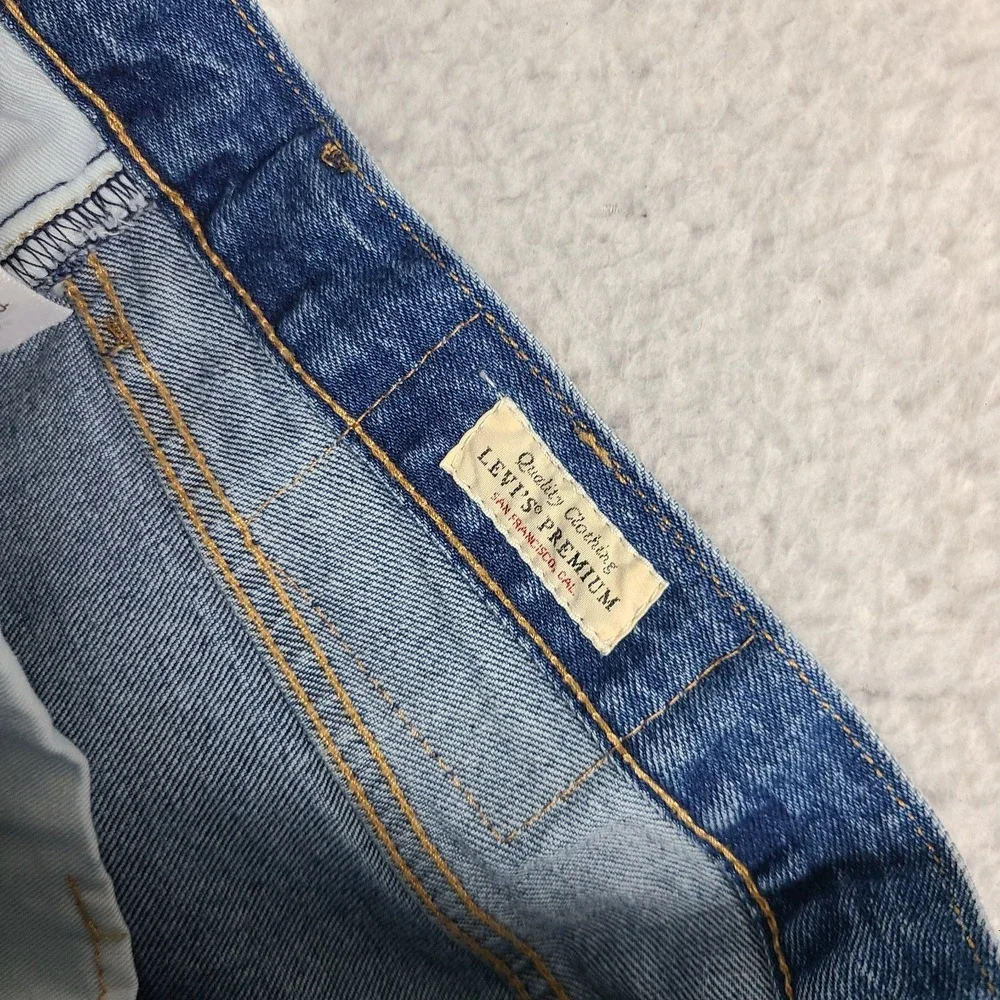 Levi's Premium Lot 501 Jeans Mens 36x30 Blue Straight Button Fly Medium Wash